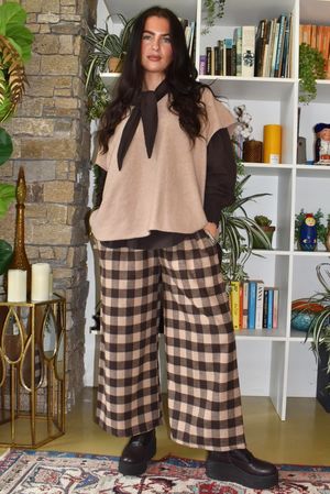 Nora Brushed Cotton Gingham Kick Pant Coffee Bean